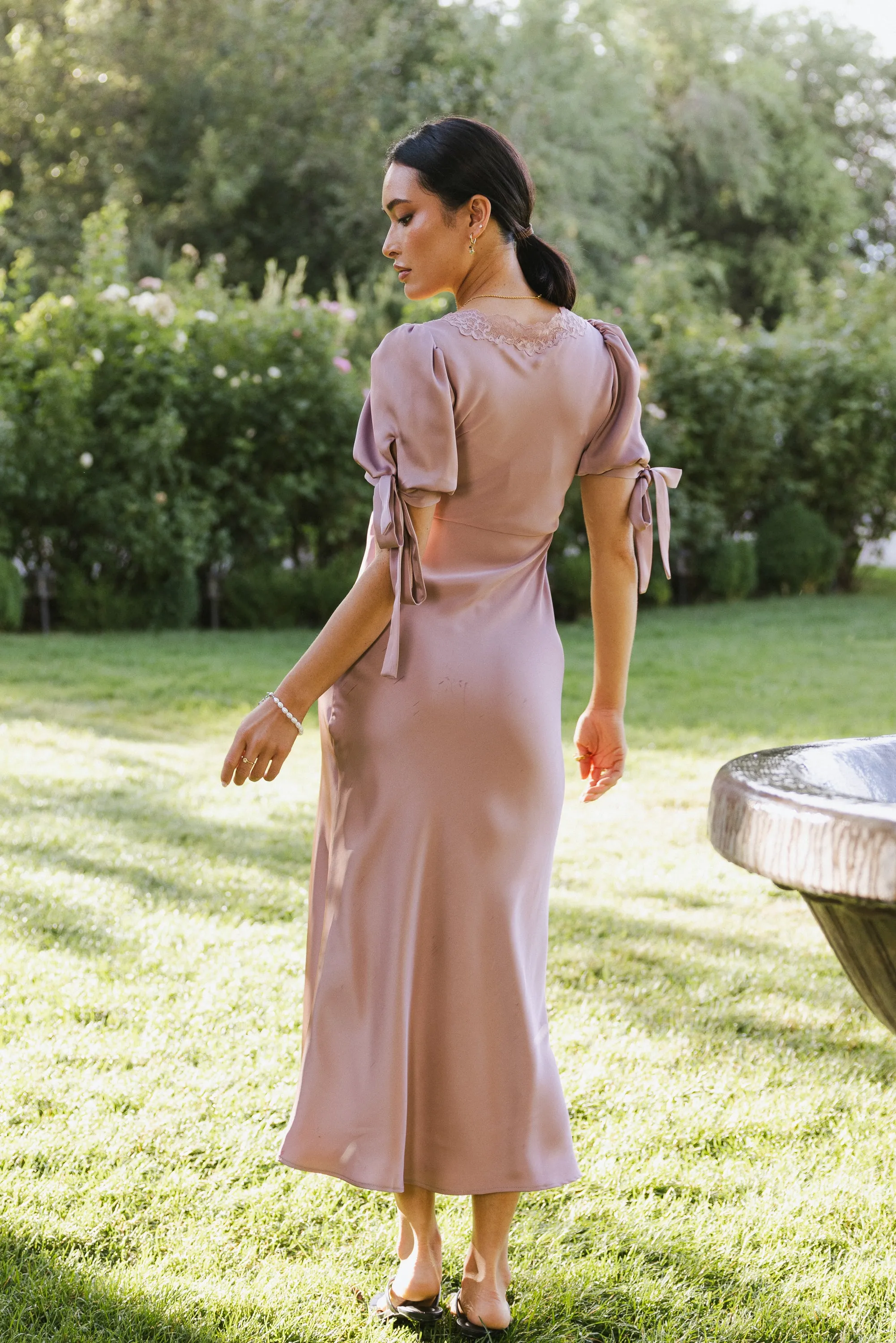 Amanda Lace Trim Maxi Dress in Mauve - FINAL SALE sold by bohme product image thumbnail 3