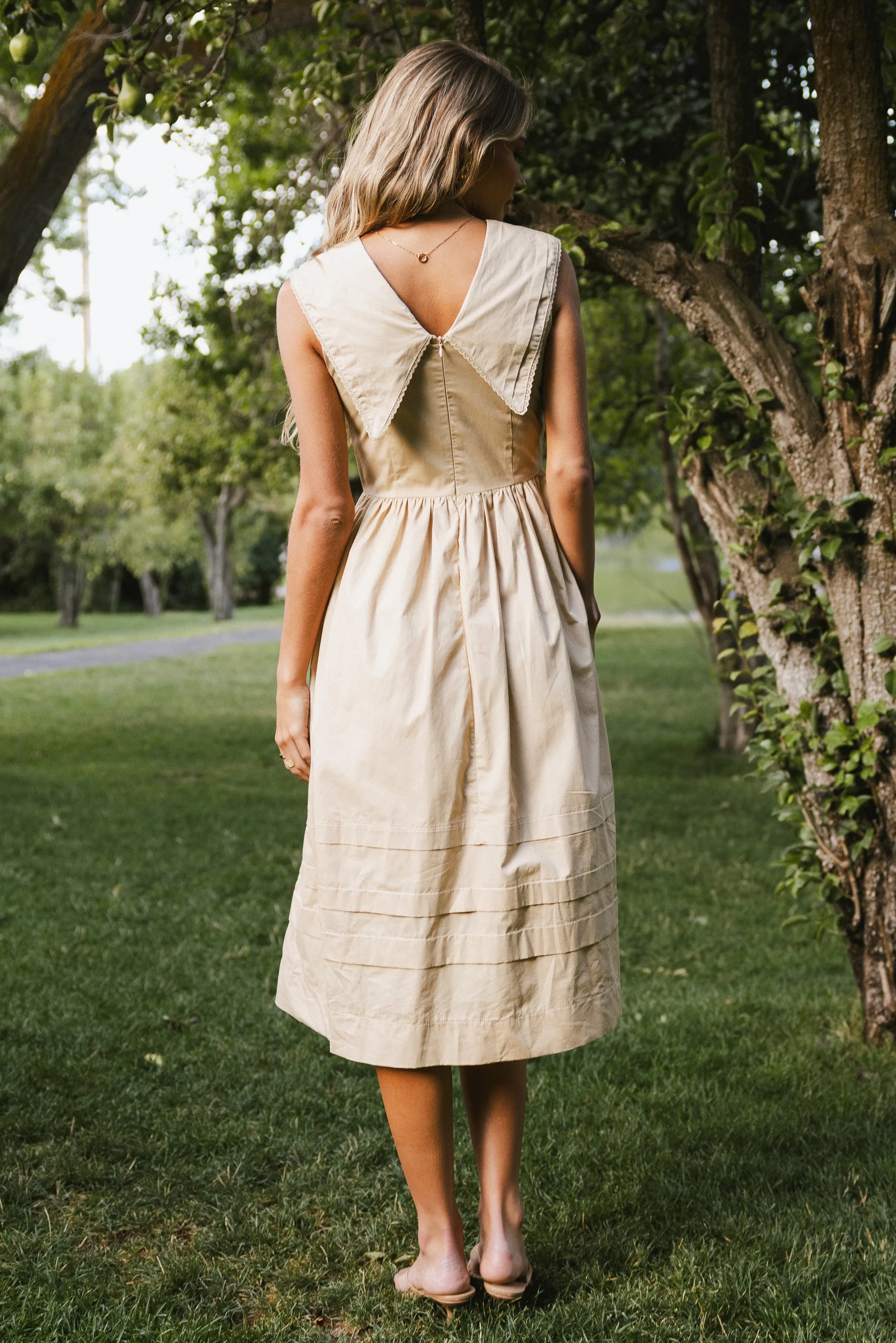 Louie Collared Midi Dress in Taupe sold by bohme product image thumbnail 5