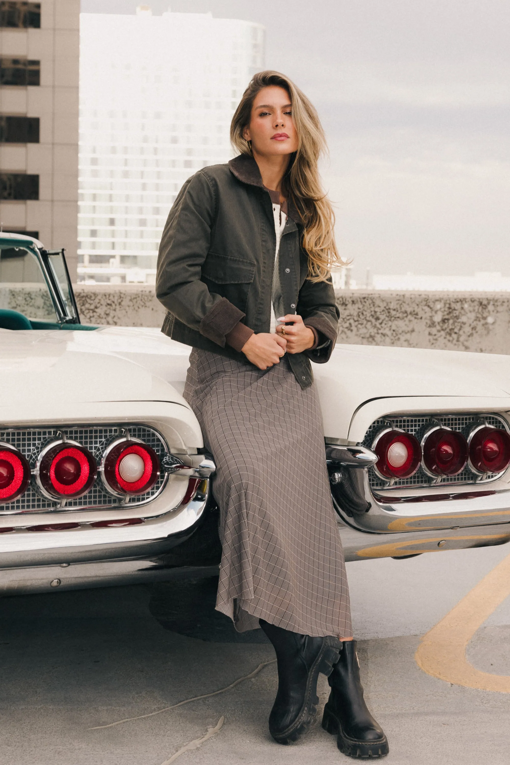 Krue Contrast Jacket in Olive sold by bohme product image thumbnail 3