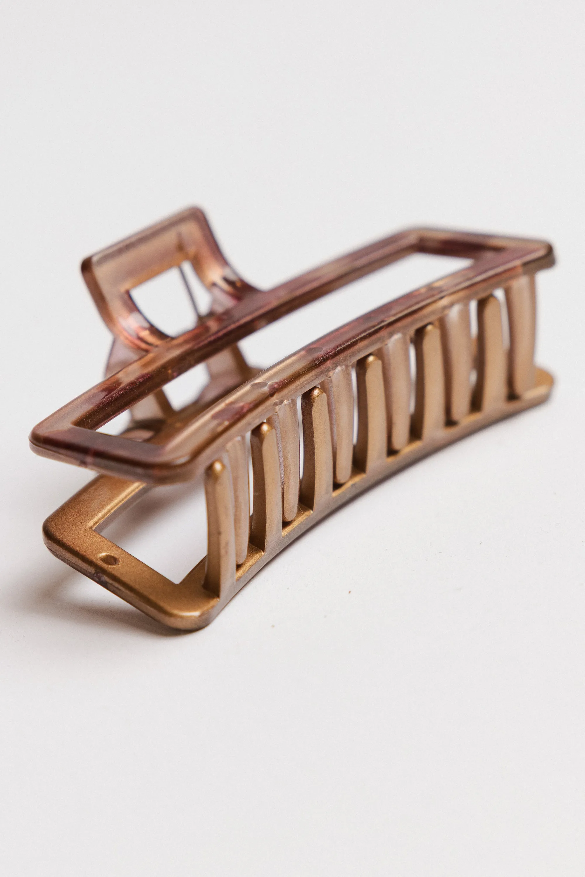 Abstract Cutout Claw Clip in Red sold by bohme product image thumbnail 3