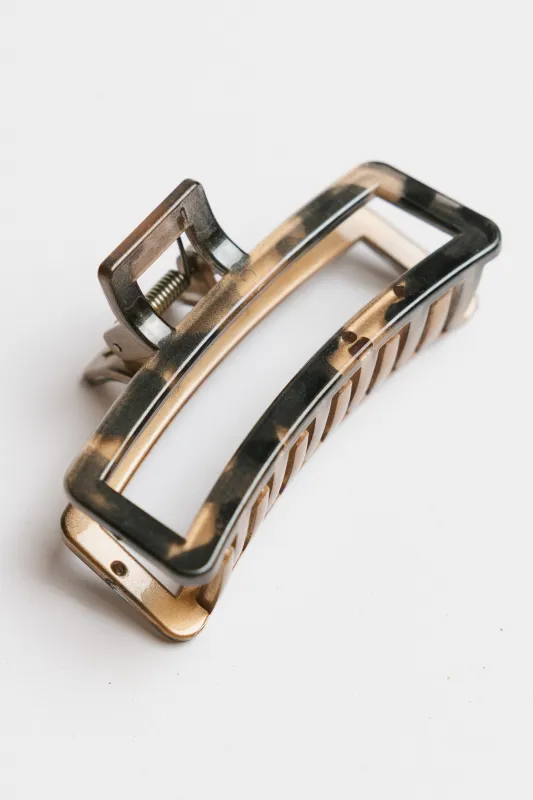 Abstract Cutout Claw Clip in Black sold by bohme