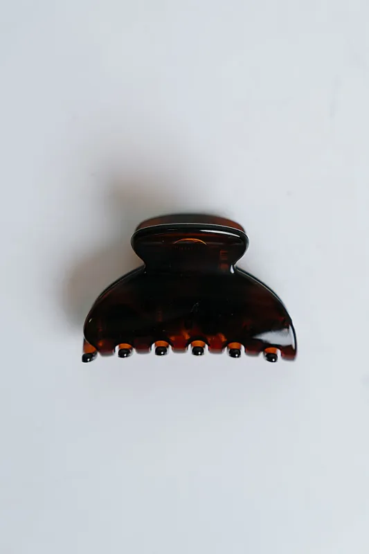 Sienna Claw Clip in Brown sold by bohme