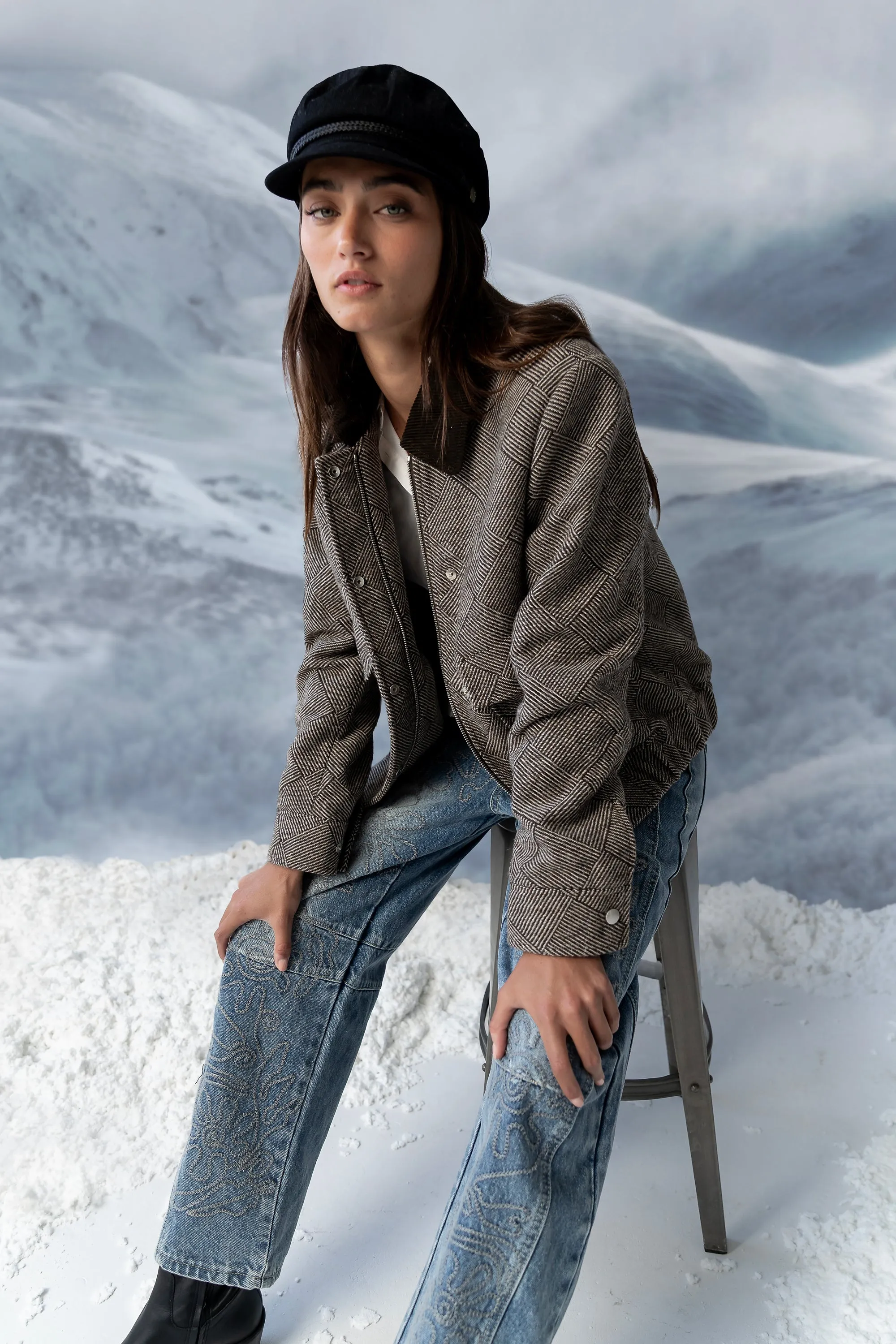 Kinsey Embroidered Barrel Jeans in Medium Wash sold by bohme product image thumbnail 4