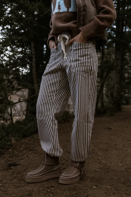 Jocelyn Barrel Jeans in Brown sold by bohme