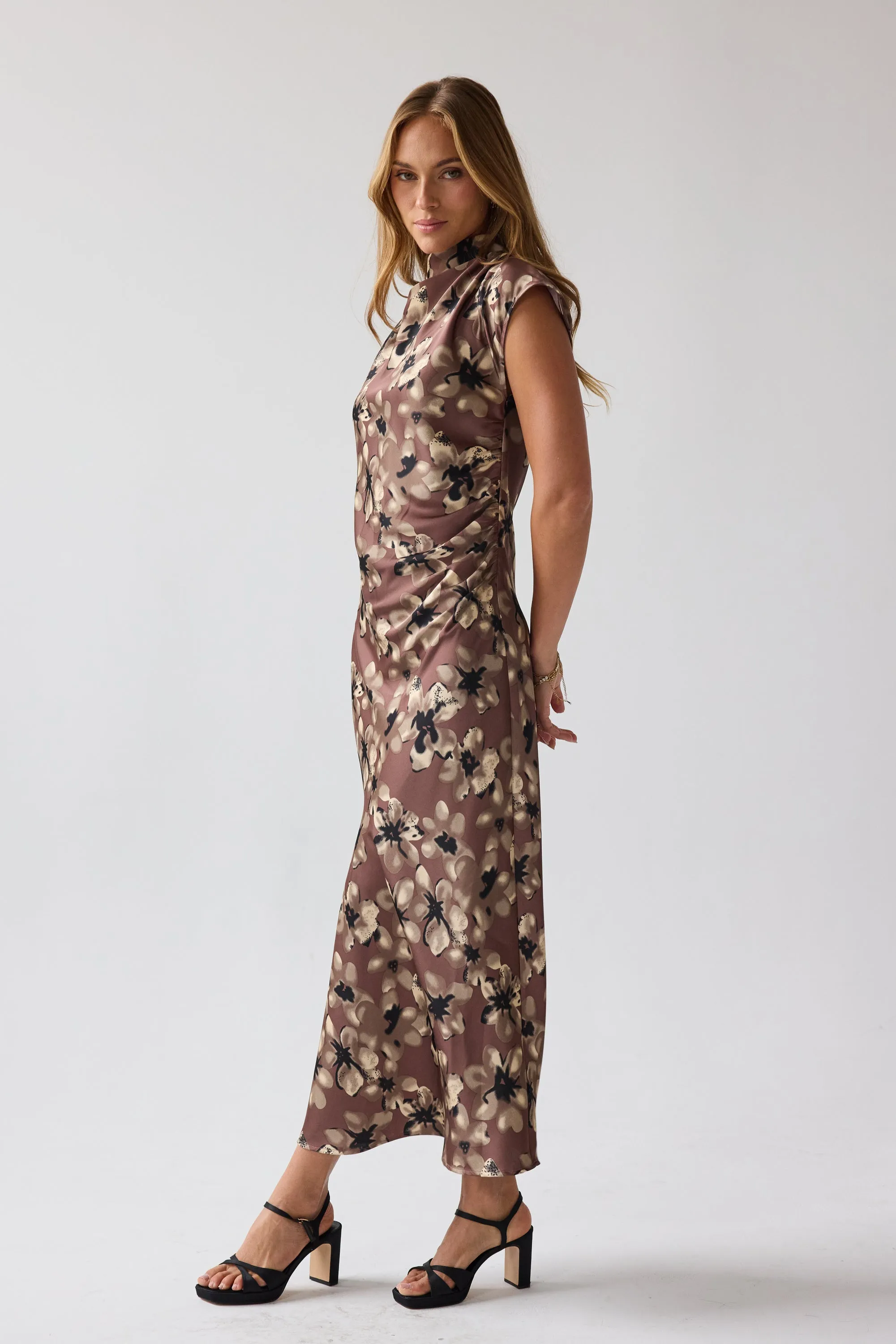 Janette Floral Maxi Dress - FINAL SALE sold by bohme product image thumbnail 2