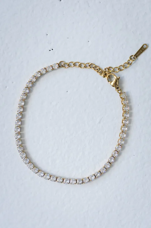 Kameron Tennis Bracelet in Gold made by bohme