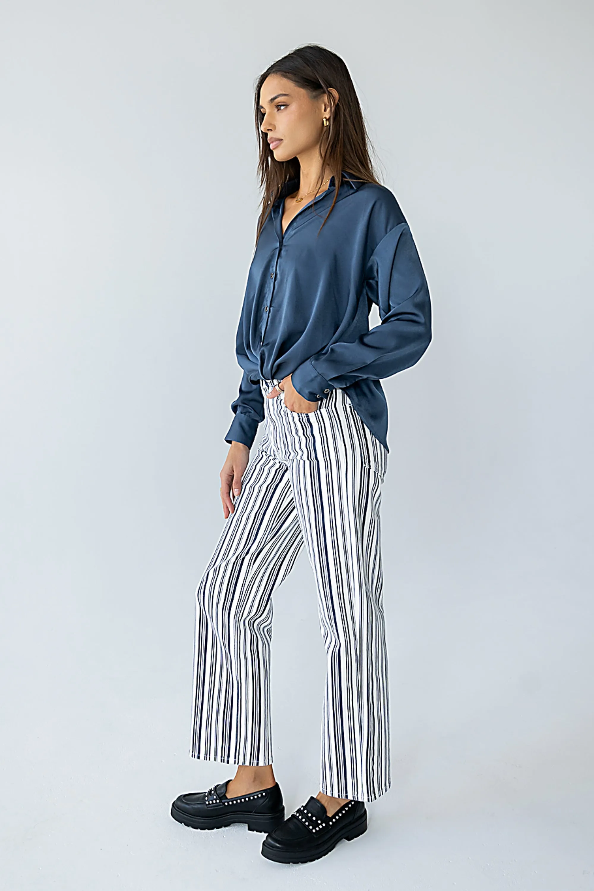 Margaret Twist Button Up in Blue - FINAL SALE sold by bohme product image thumbnail 4