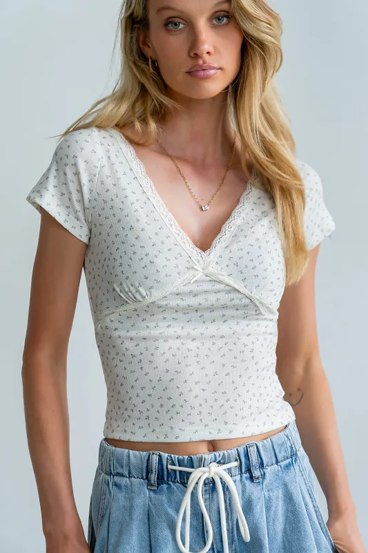 Liliana Floral Tee in Beige made by bohme