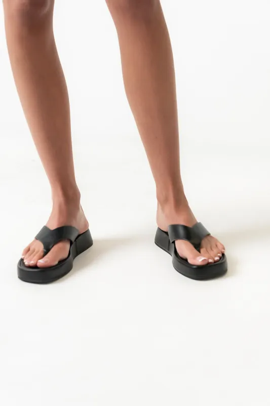 Lola Platform Sandal in Black made by bohme