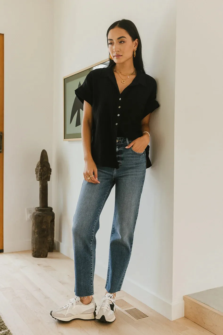 Amelia Straight Leg Jeans in Medium Wash - FINAL SALE sold by bohme product image thumbnail 5