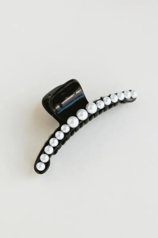 Black Pearl Claw Clip in Small sold by bohme