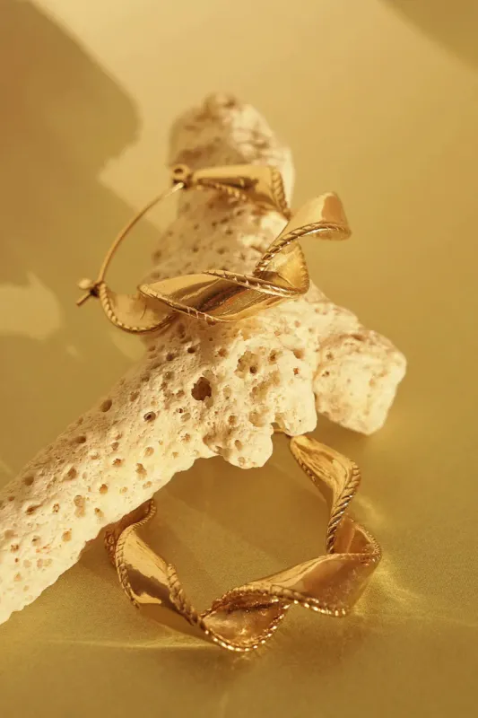 Frances Twisted Hoop Earrings - Tarnish Free - FINAL SALE sold by bohme
