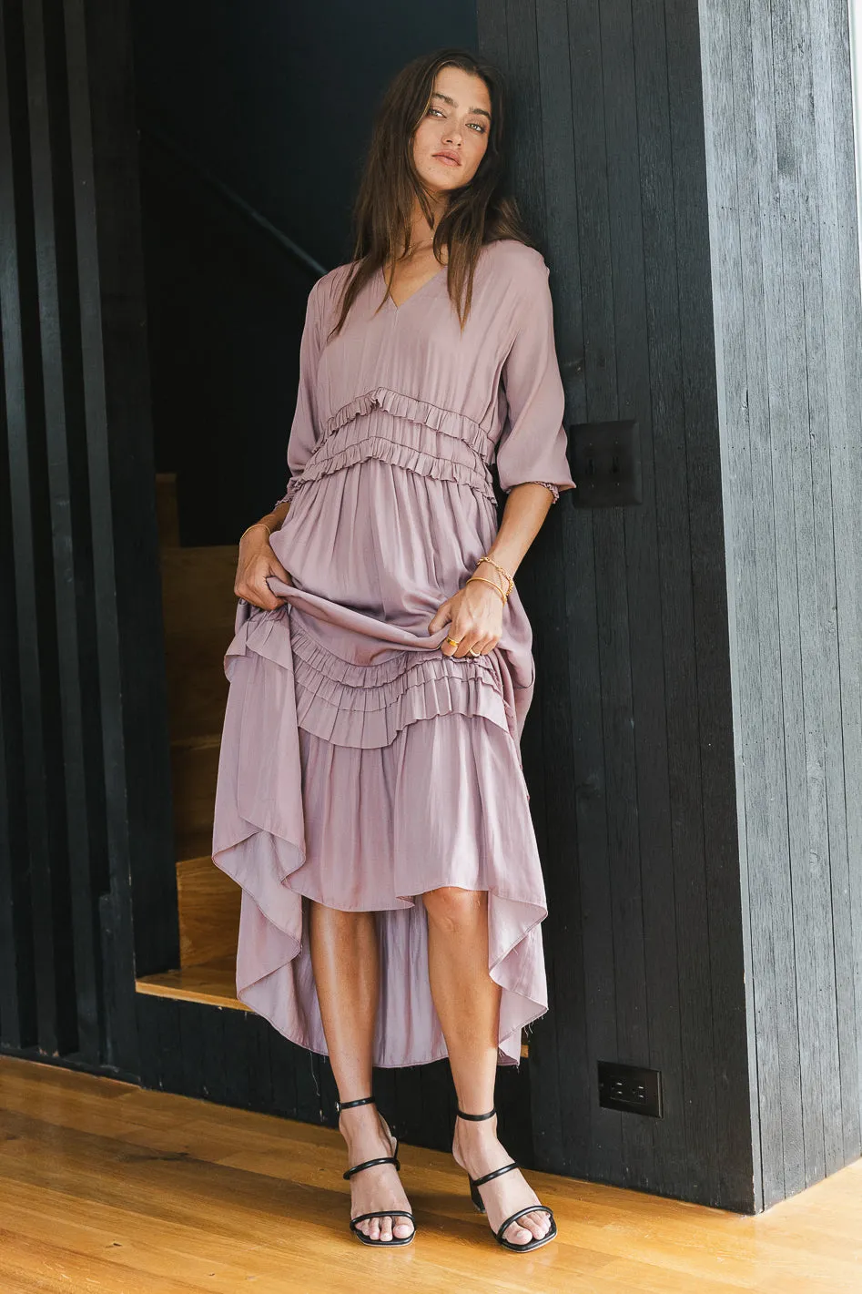 Willa Sleeved Ruffle Dress in Lavender Parallel