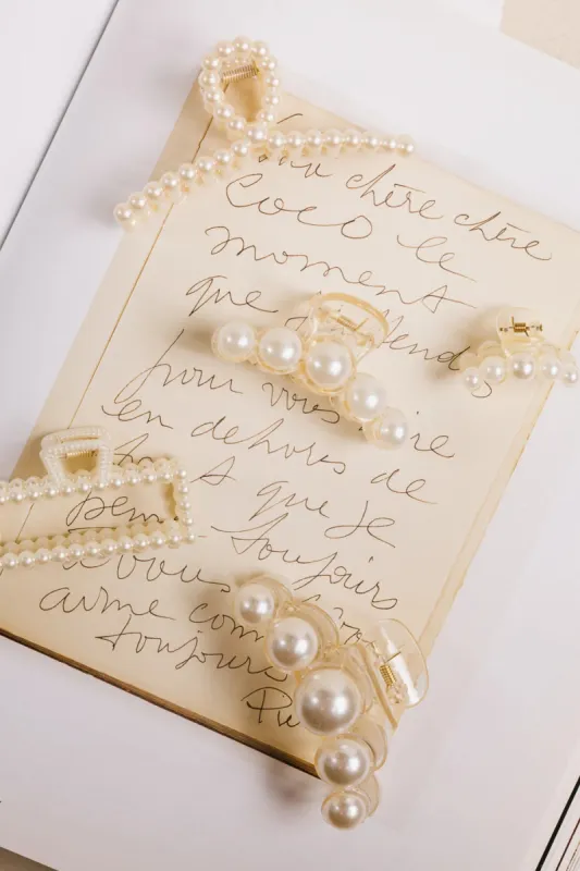 Oversized Pearl Claw Clip in Large sold by bohme