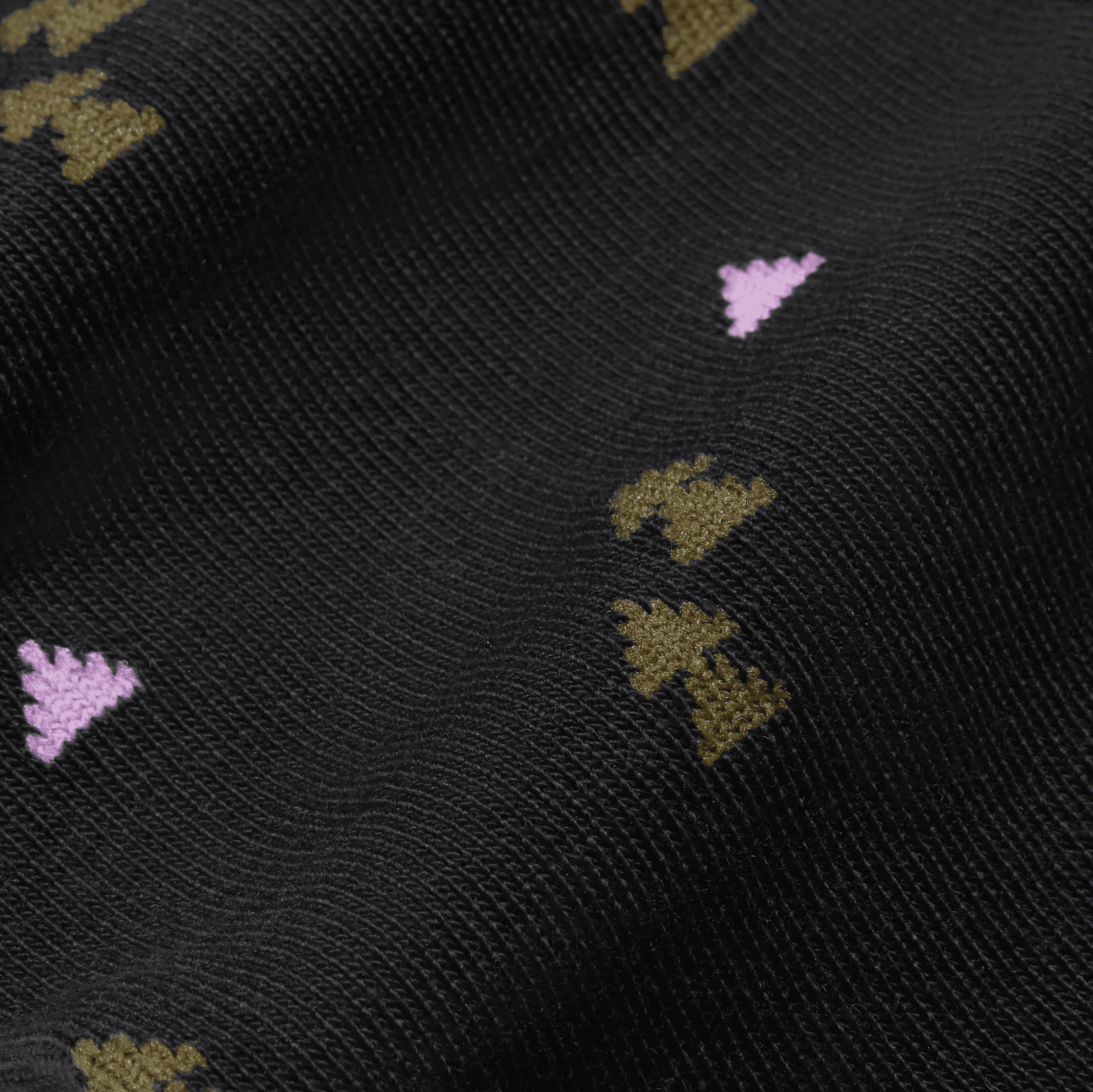 Men’s Geo Dress Calf Socks sold by Bombas product image thumbnail 4