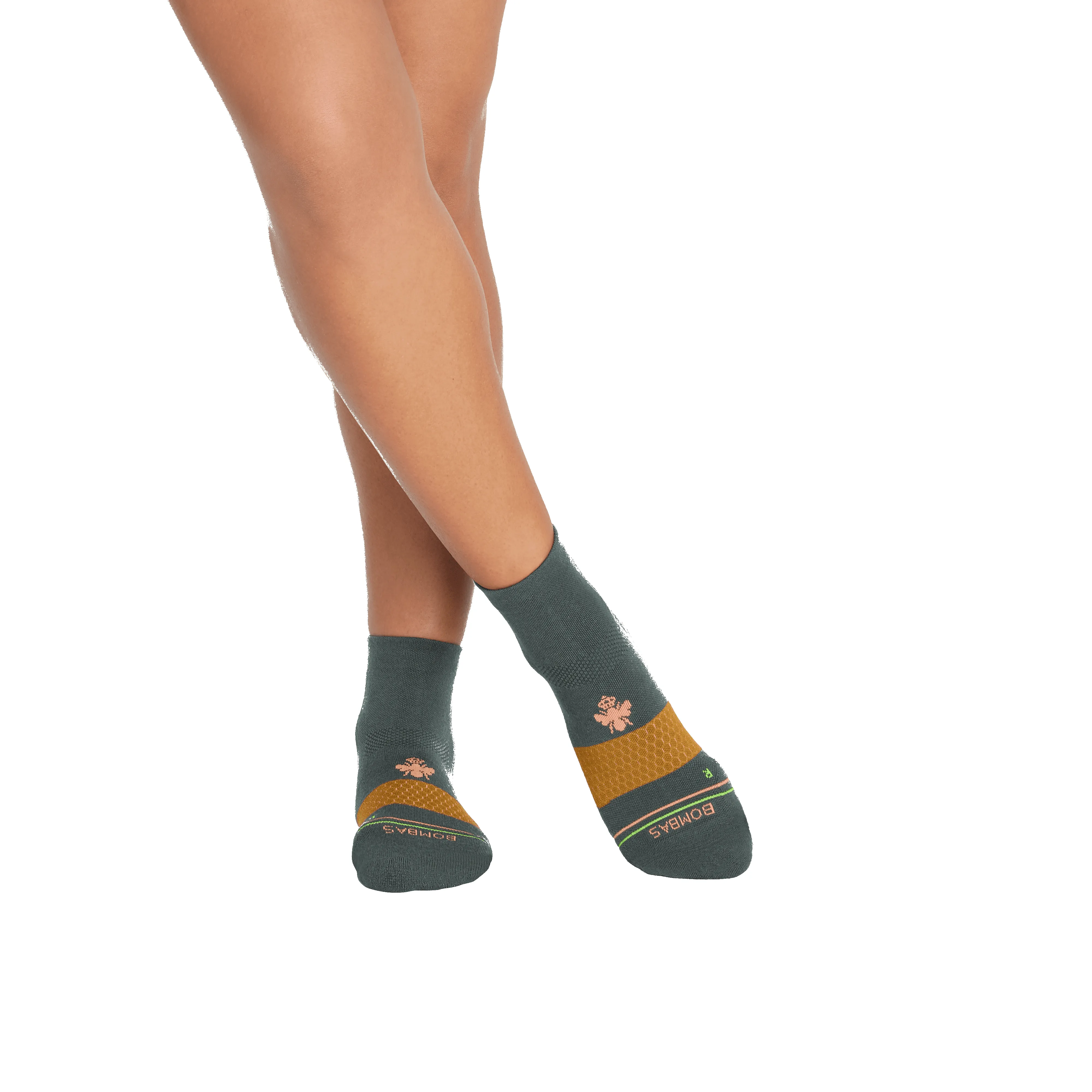 Women's Merino Wool Blend Athletic Quarter Sock 6-Pack sold by Bombas product image thumbnail 3