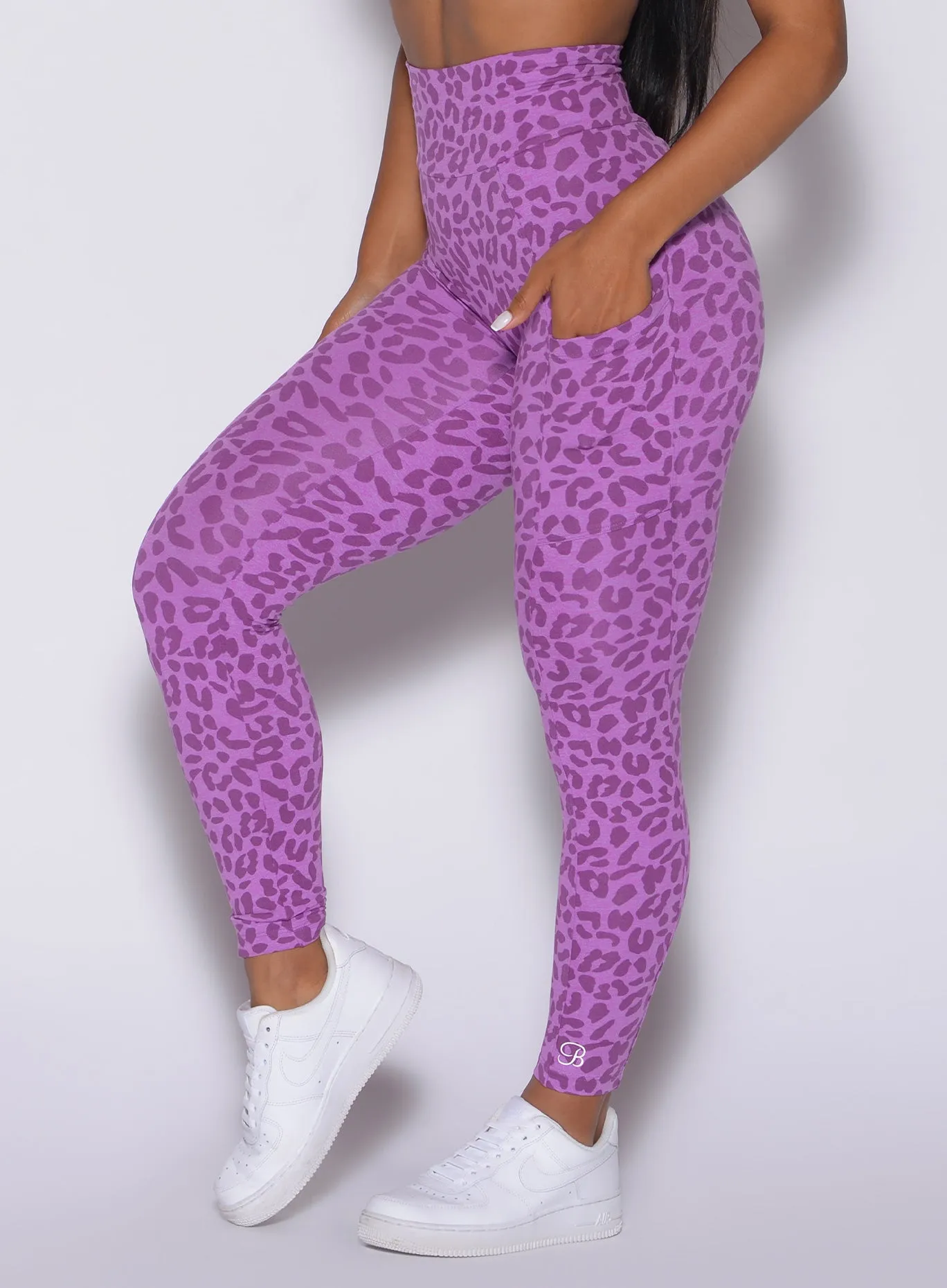 Curves Leggings | Parallel