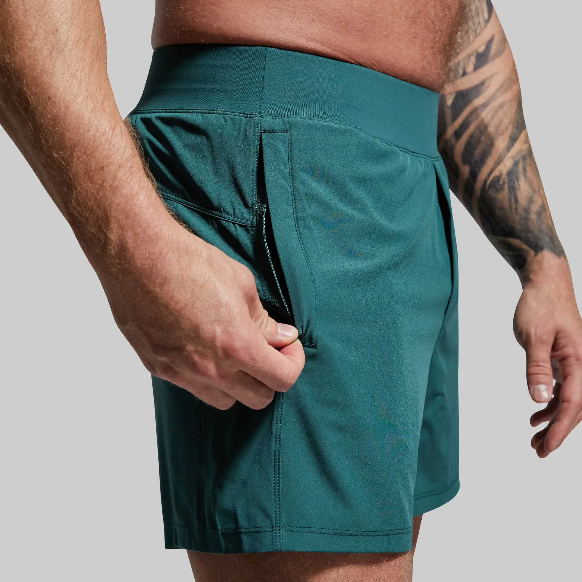 Versatile Short w/ Compression 5" (Leaf) sold by Born Primitive product image thumbnail 4