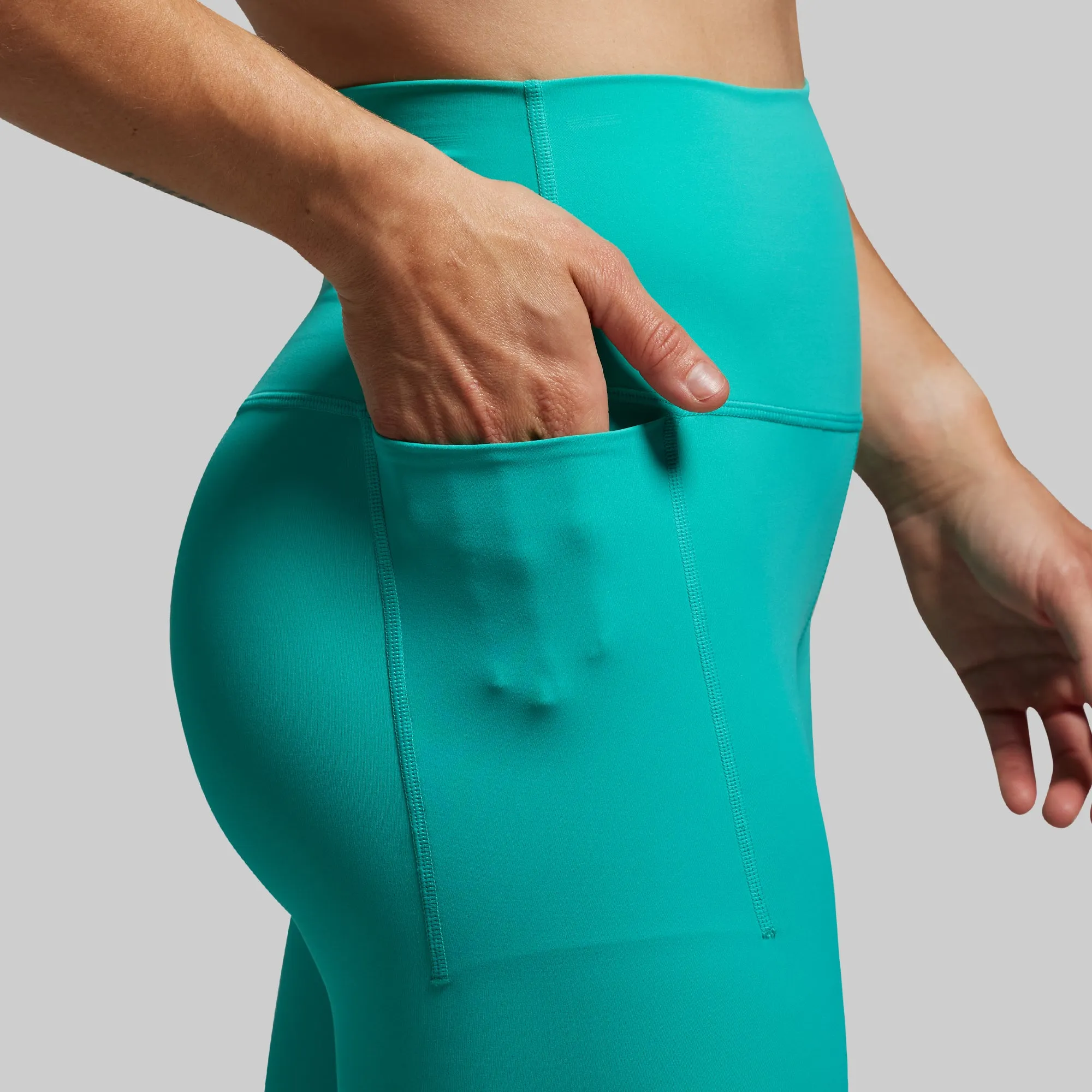 Your Go To 7/8 Legging w/ Pockets 2.0 (Pool) sold by Born Primitive product image thumbnail 4