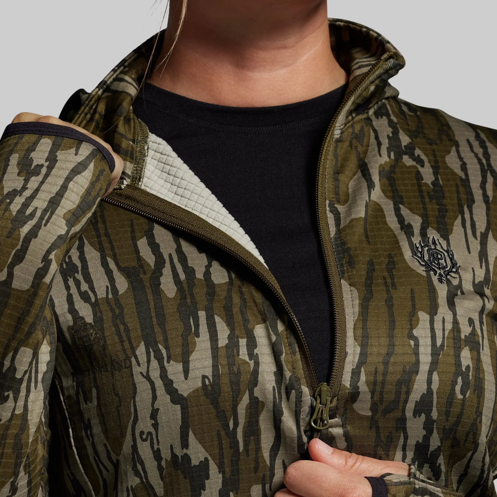 Women's Quiver Half Zip Hoodie 2.0 (Mossy Oak® Original Bottomland®) sold by Born Primitive product image thumbnail 5
