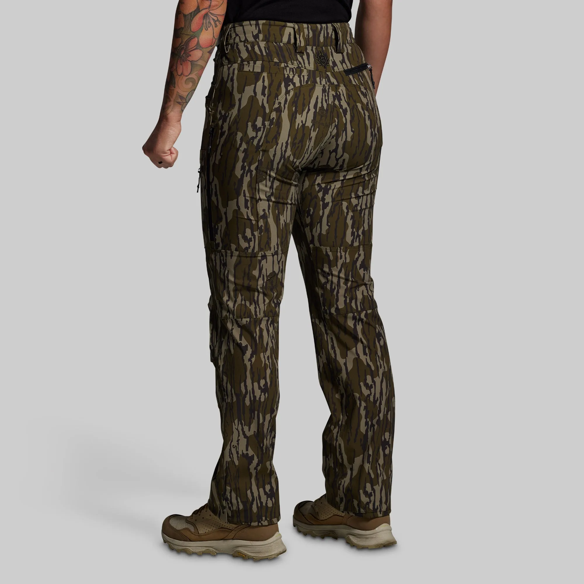 Women's Frontier Pant 2.0 (Mossy Oak® Original Bottomland® 2025) sold by Born Primitive product image thumbnail 2