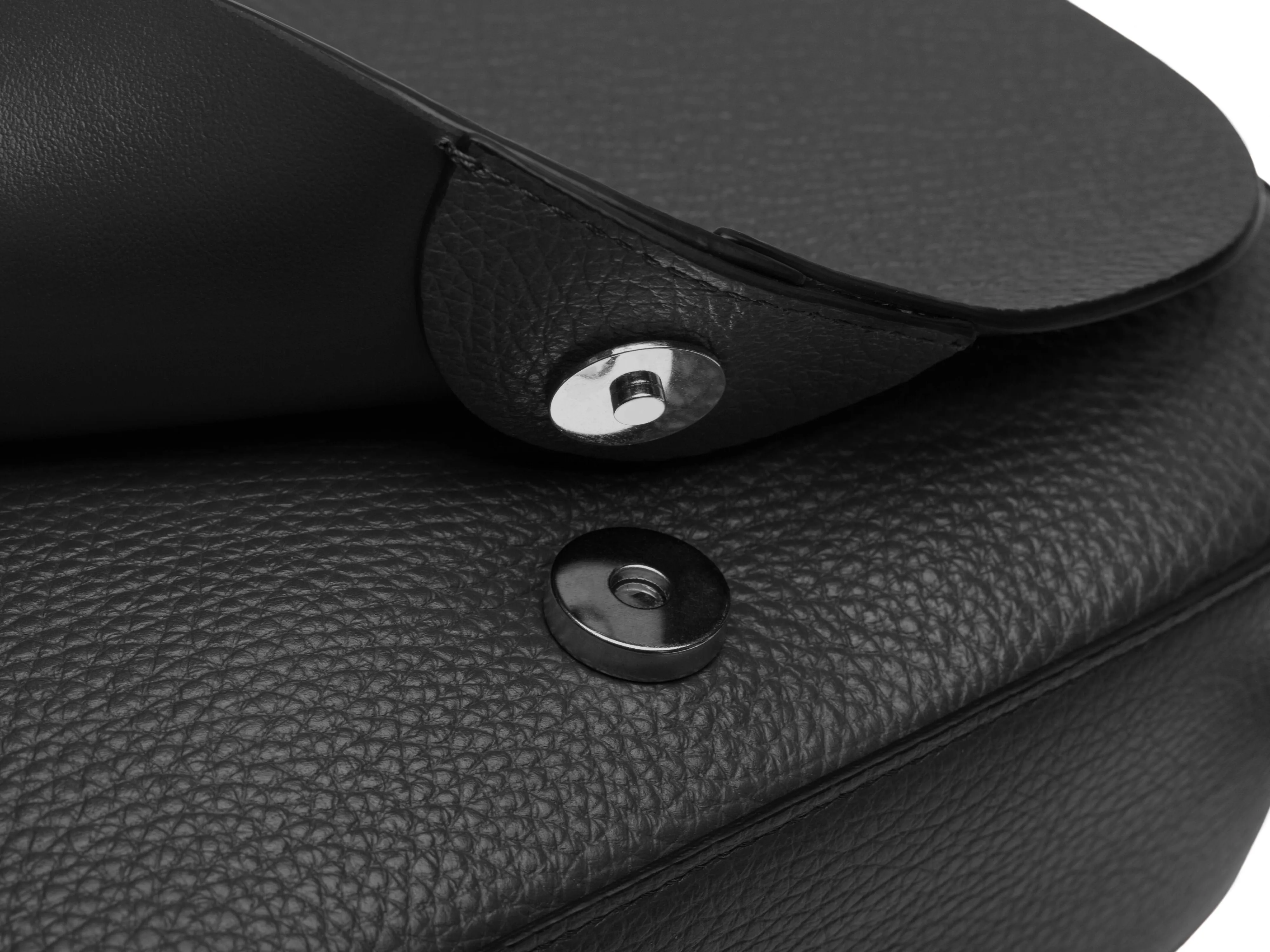 Monfrini Milano Grande sold by Bosca product image thumbnail 4