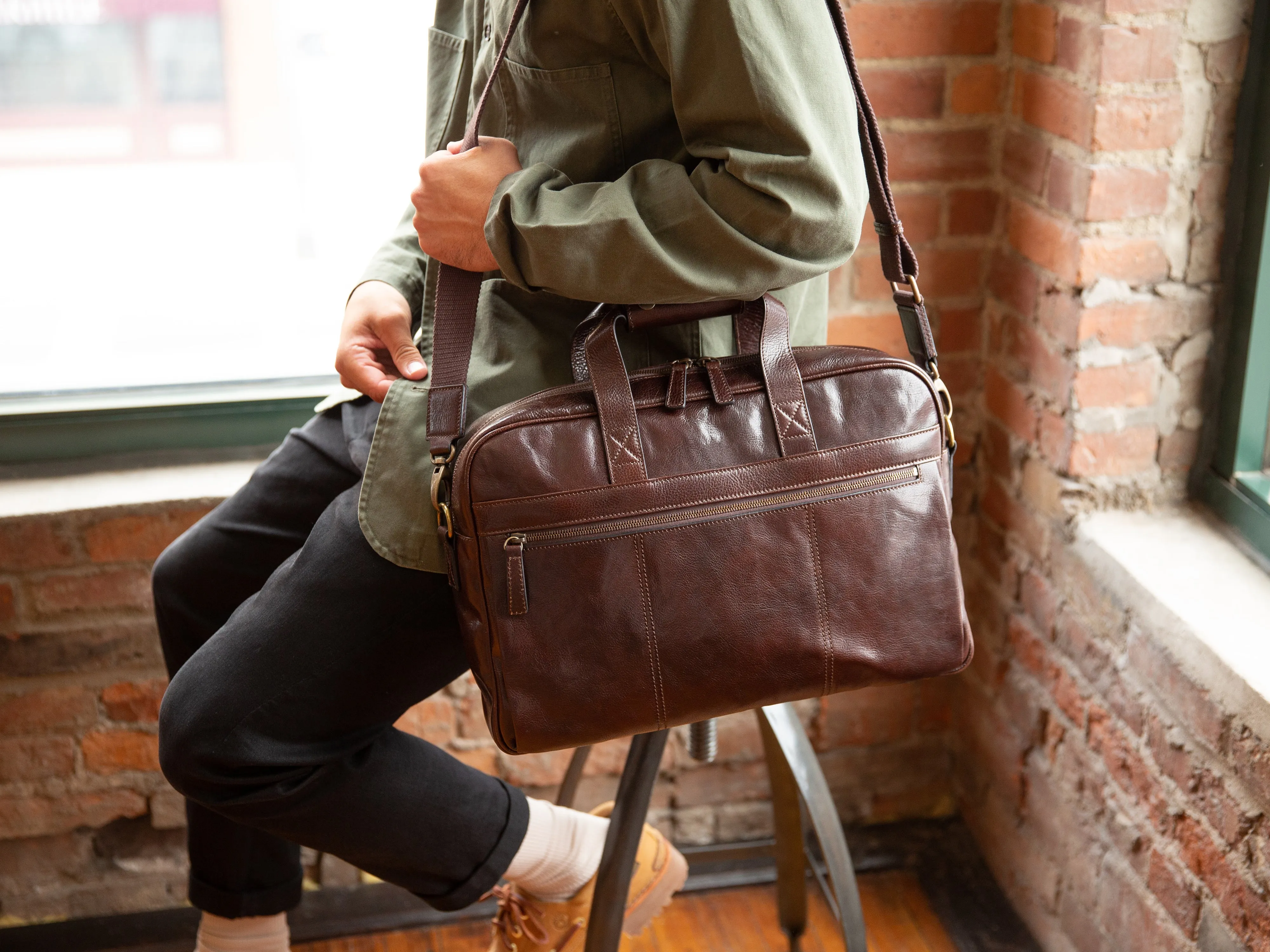 Firenze Single Gusset Stringer sold by Bosca product image thumbnail 2