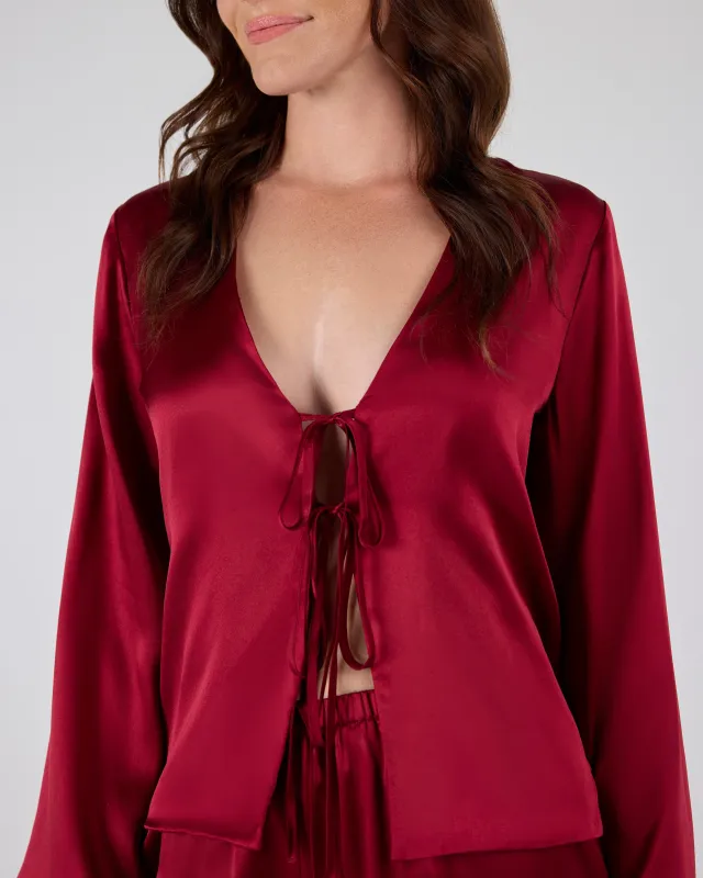 Amelia set sold by Boston Proper