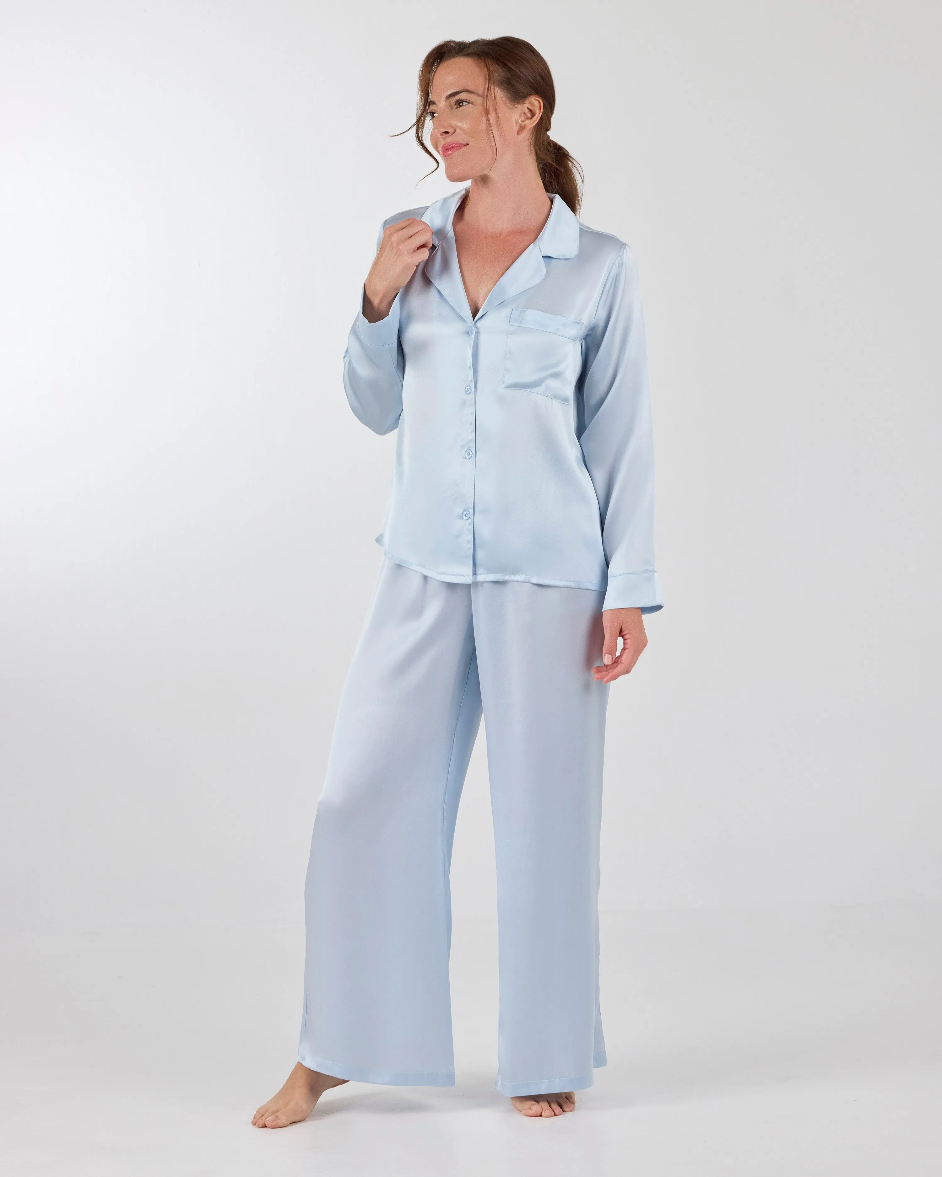 Victoria set sold by Boston Proper