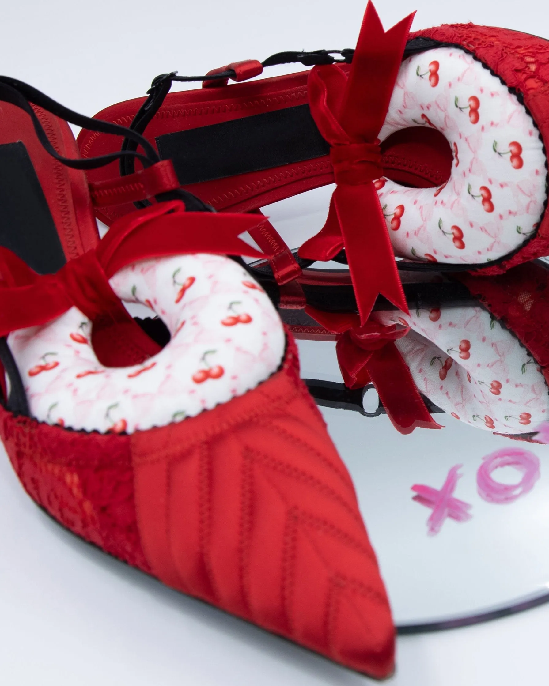 Cherry Kiss Shoe Stuffer Inserts sold by Boston Proper product image thumbnail 5