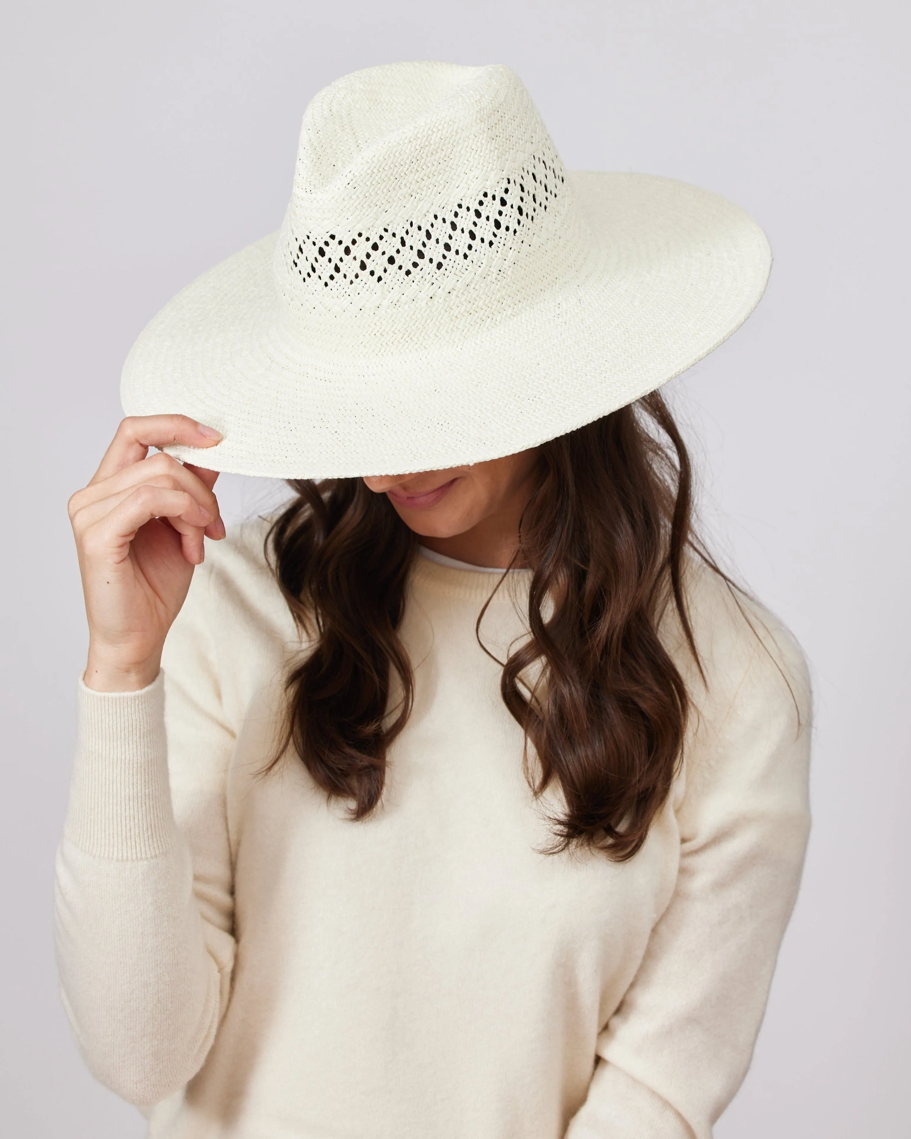 Luxe Packable Sunhat sold by Boston Proper product image thumbnail 4