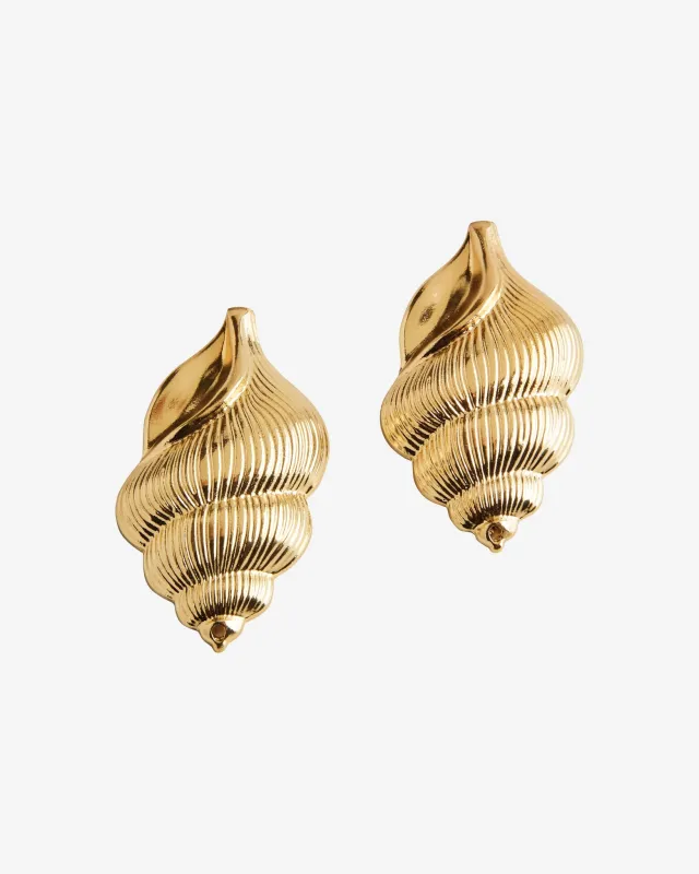 Gold Shell Earring Gold made by Boston Proper