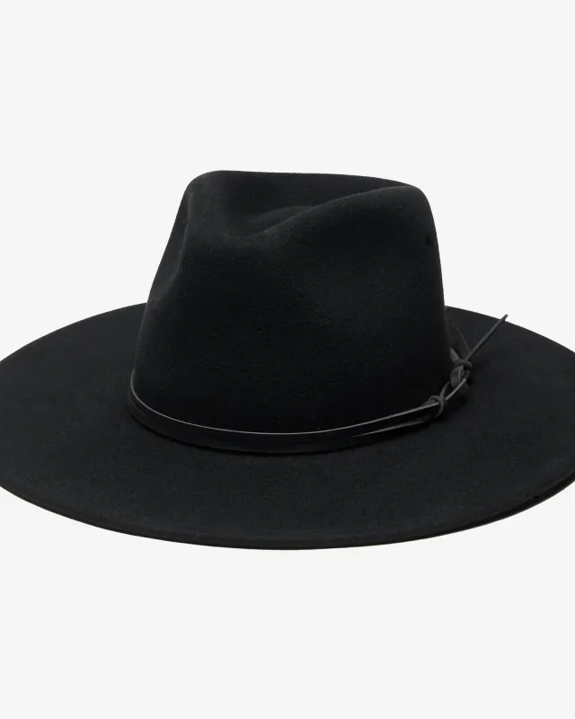Riley in Black made by Wyeth