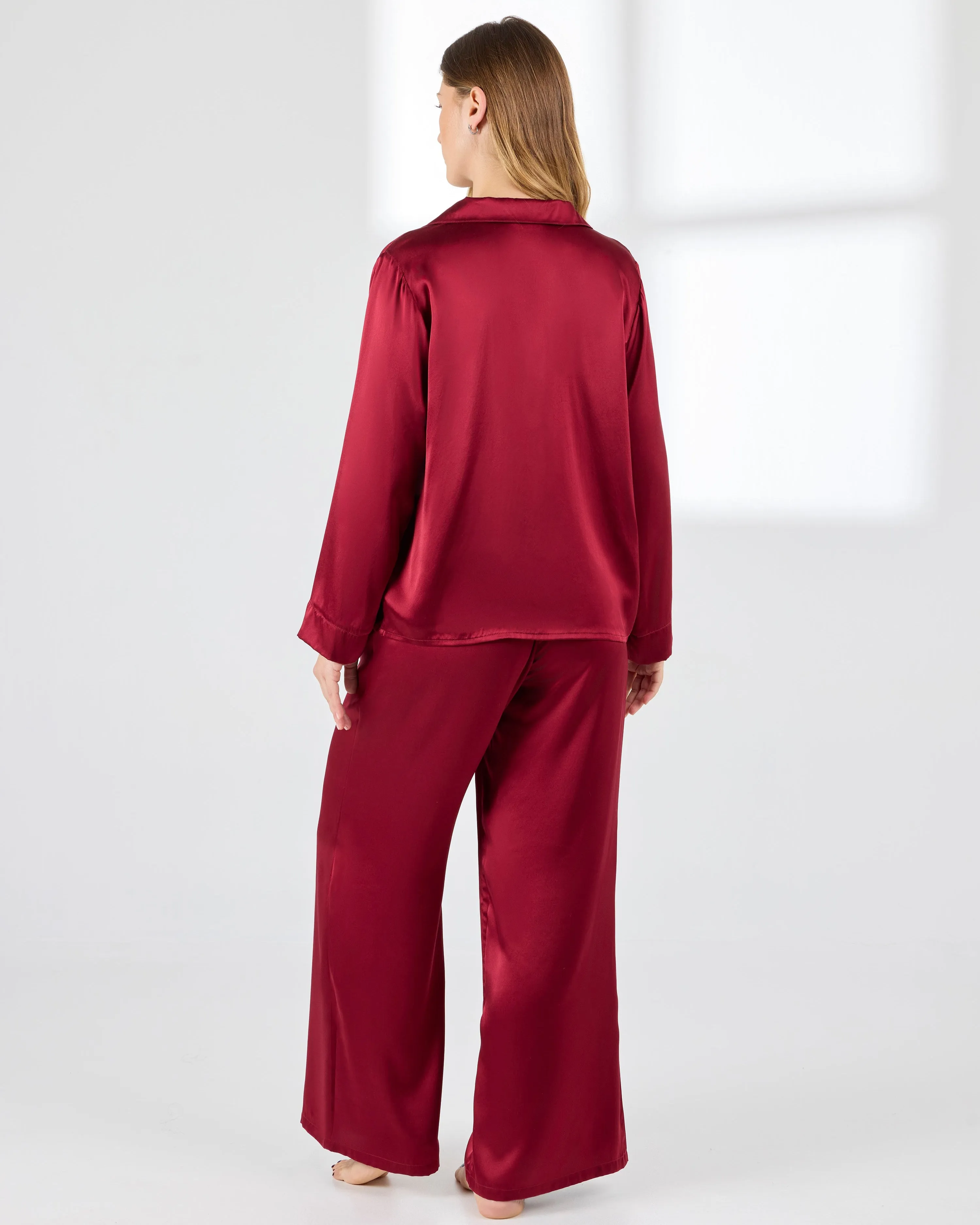 Victoria set Red sold by Boston Proper product image thumbnail 2