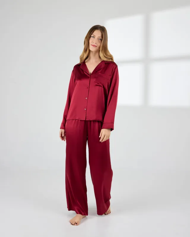 Victoria set Red made by Boston Proper
