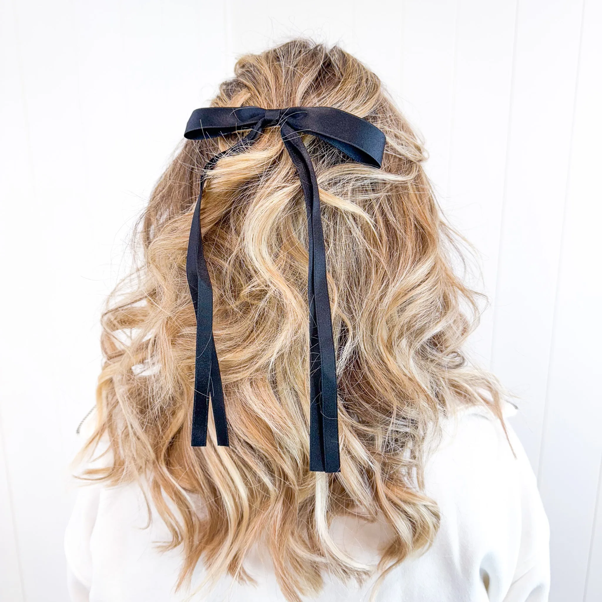 Soft Girly Era Clip on Bow in 5 Colors sold by Boujee Boutique product image thumbnail 5