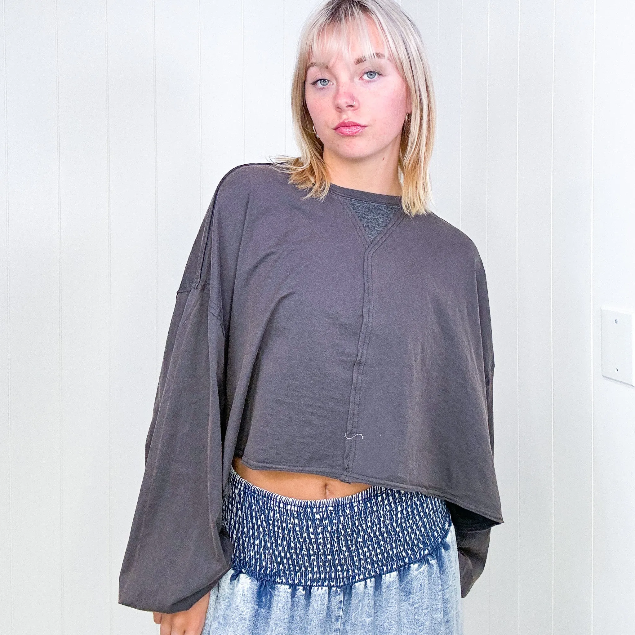 POL Love in Cali Oversized Charcoal Cropped Long Sleeve Top sold by Boujee Boutique product image thumbnail 2