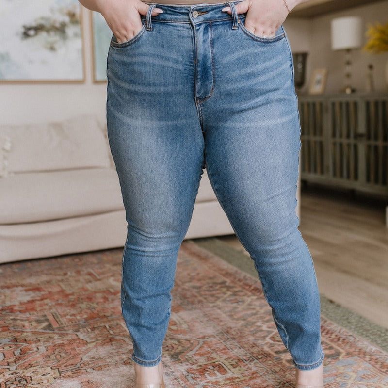 Judy Blue High Waist Control Top Shield Pocket Skinny Jeans sold by Boujee Boutique product image thumbnail 12