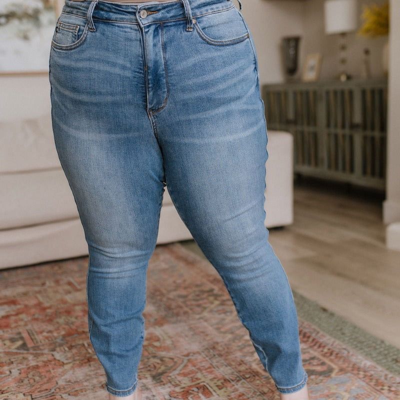Judy Blue High Waist Control Top Shield Pocket Skinny Jeans sold by Boujee Boutique product image thumbnail 4