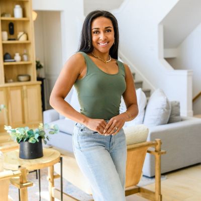 Carefree Seamless Reversible Tank in Olive sold by Boujee Boutique