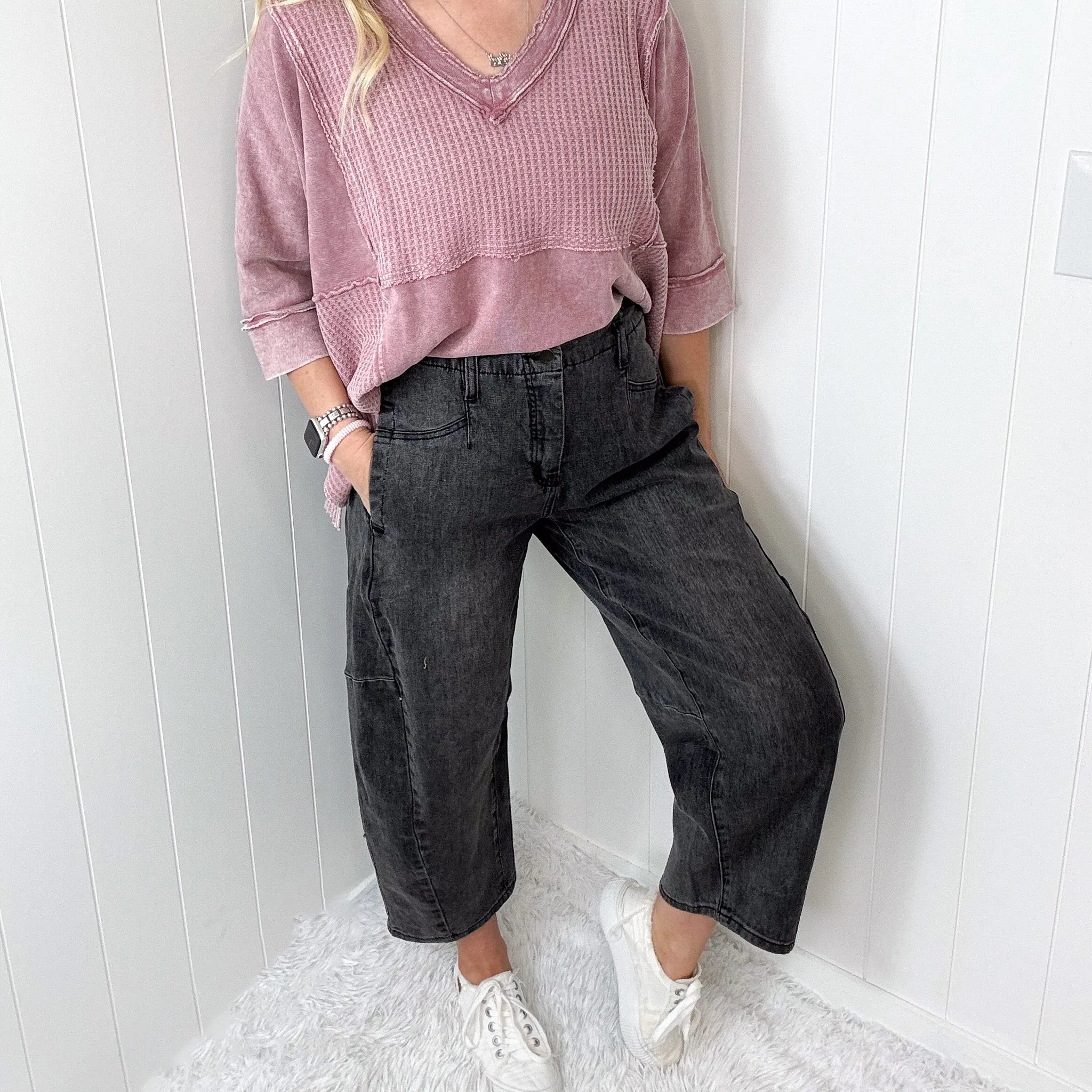 Easel Retro Muse Washed Barrel Pants In Black Denim sold by Boujee Boutique product image thumbnail 4