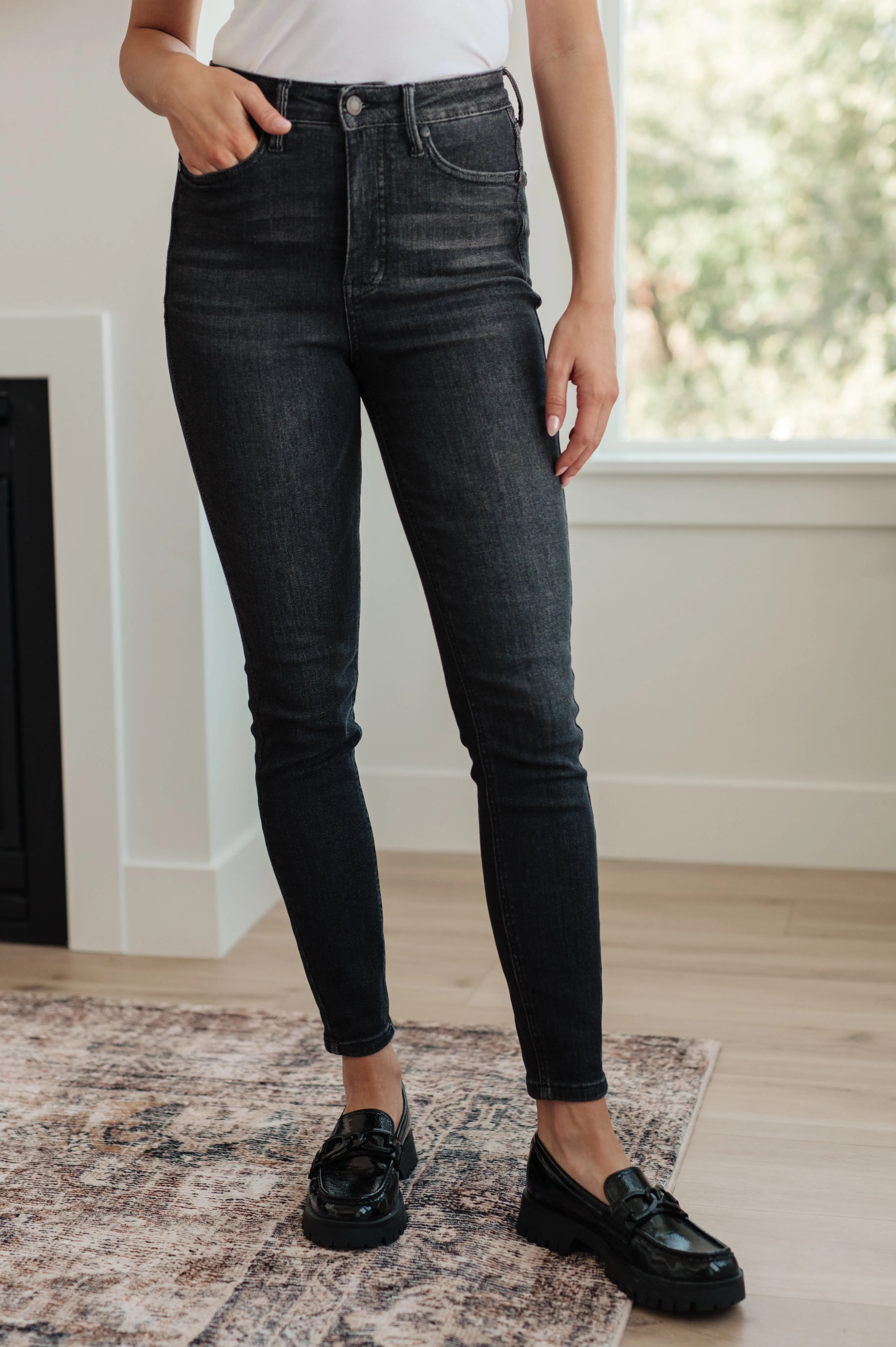 Octavia High Rise Control Top Skinny Jeans in Washed Black sold by Boujee Boutique product image thumbnail 3