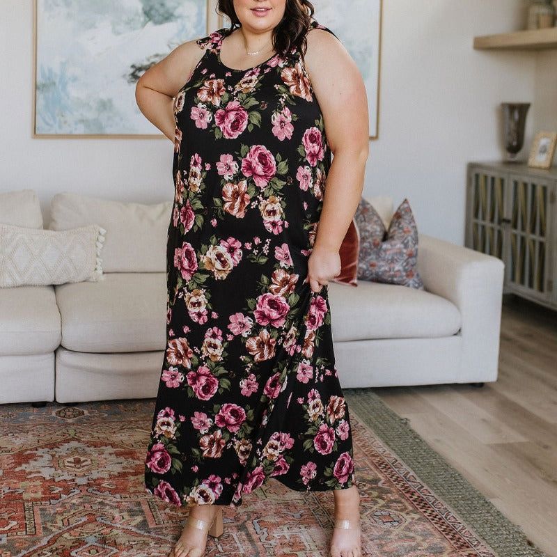 Fortuitous in Black Floral Maxi Dress sold by Boujee Boutique product image thumbnail 4