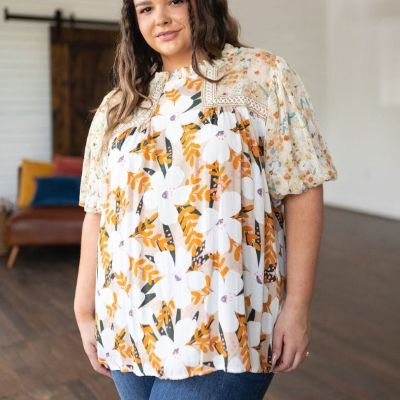 Daydreamer Mixed Floral Short Sleeve Blouse sold by Boujee Boutique