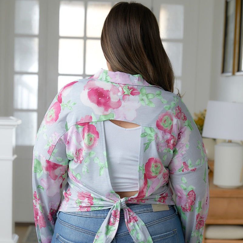 Cropped Thinking On It Open Back Floral Long Sleeve Top sold by Boujee Boutique product image thumbnail 6