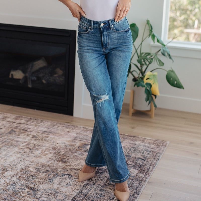 Judy Blue Carrie High Waist Tummy Control 90's Straight Jeans sold by Boujee Boutique product image thumbnail 5