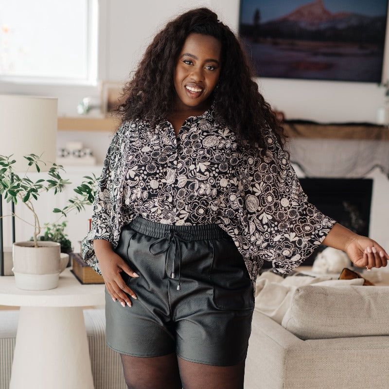 Work All Day Floral Black and White Blouse sold by Boujee Boutique product image thumbnail 4