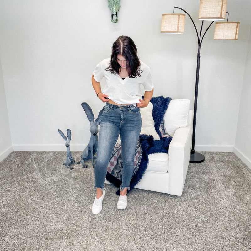 Judy Blue Dark Wash Mid Rise Shark Hem Skinny Jeans sold by Boujee Boutique product image thumbnail 4