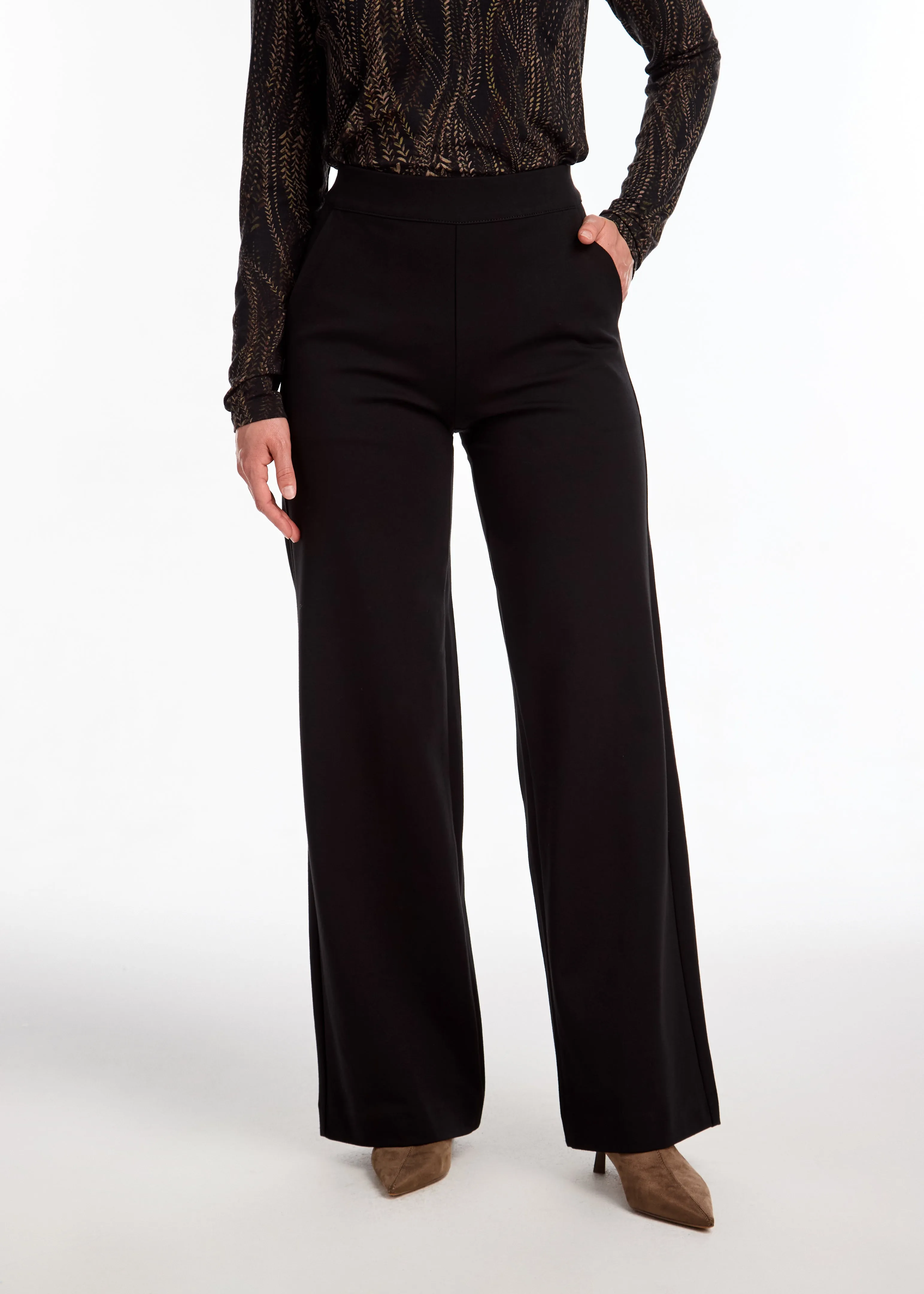 FDJ Pull-On Wide Leg Pant - Black sold by Boutique with Grace product image thumbnail 3