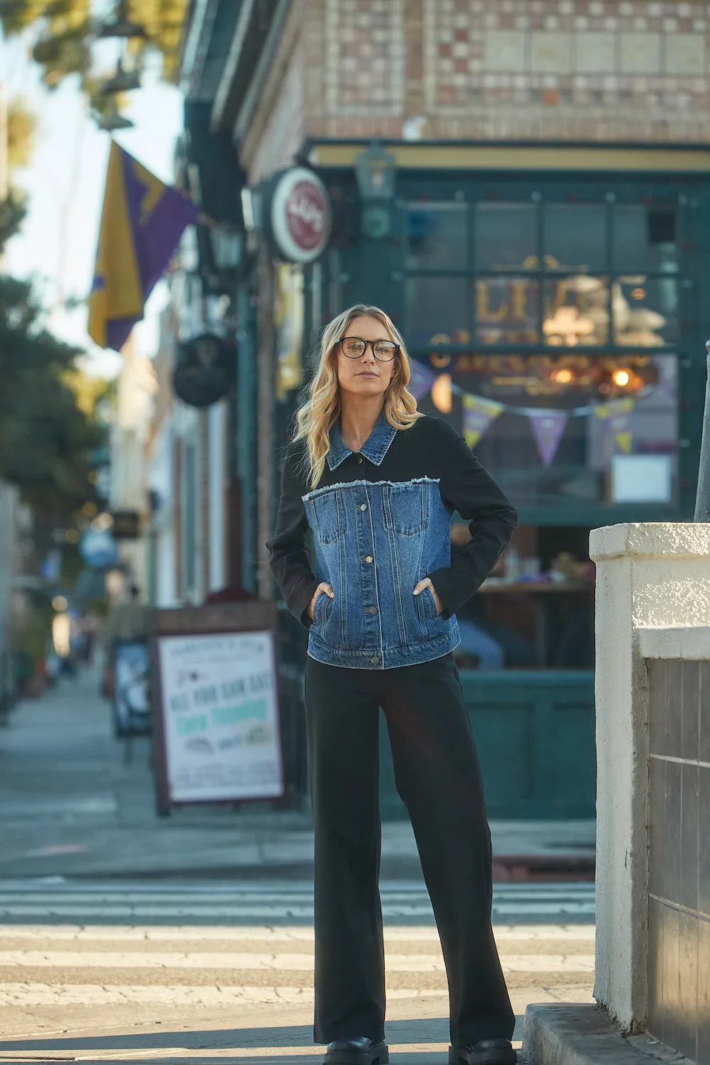 FDJ Pull-On Wide Leg Pant - Black sold by Boutique with Grace